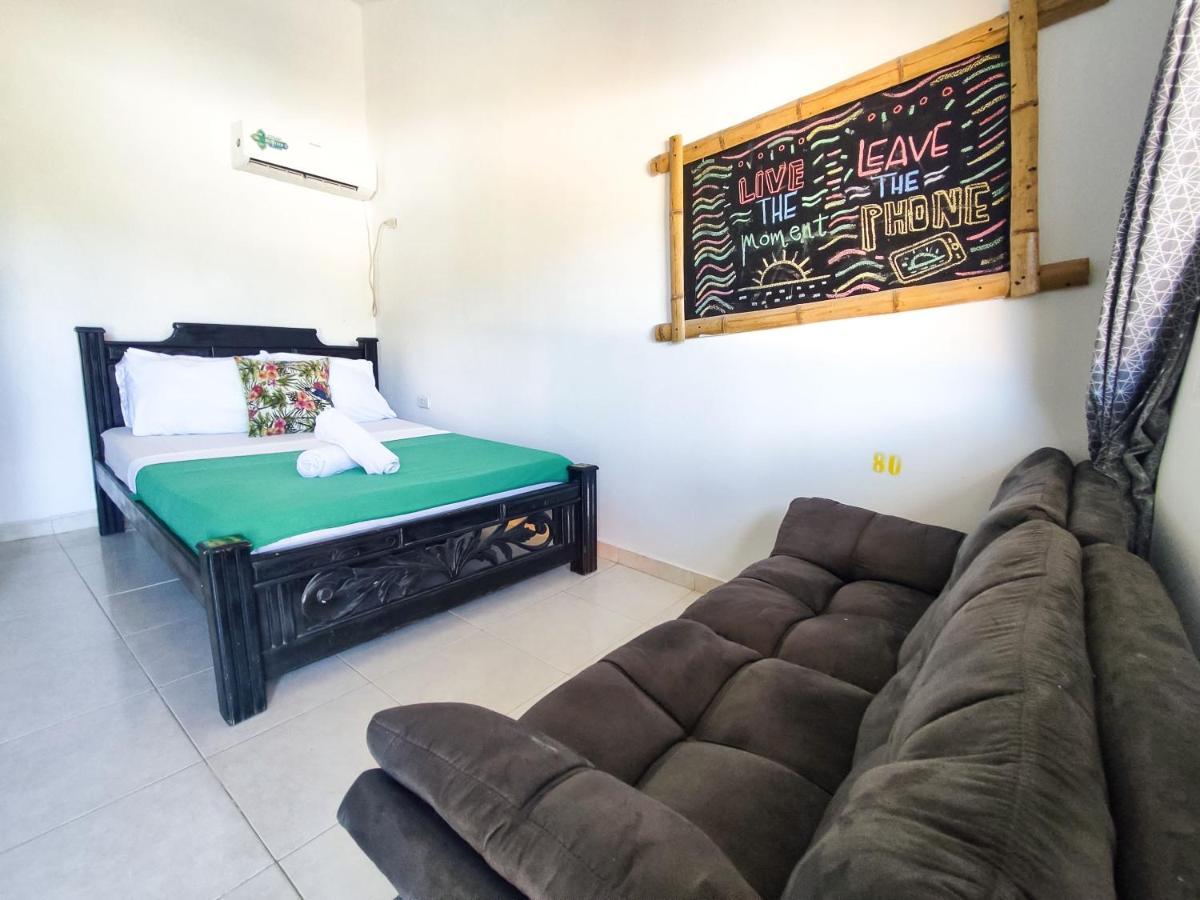 Hostel Nirvana Taganga Extérieur photo